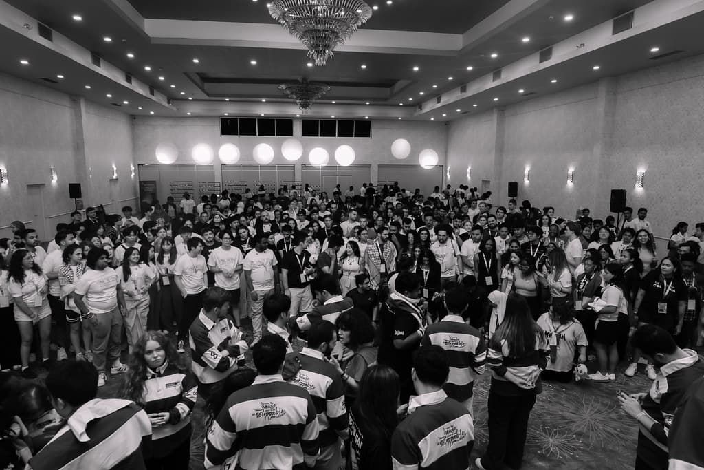 Join AIESEC